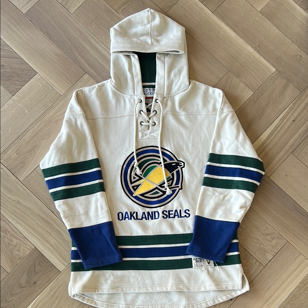 Cream and Green Men's Oakland Seals Sweater
